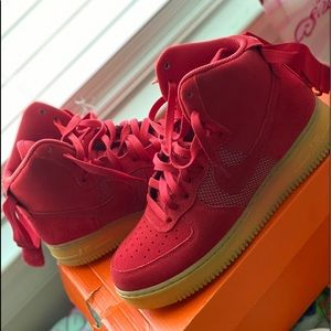 Air Force 1 High Red Gum